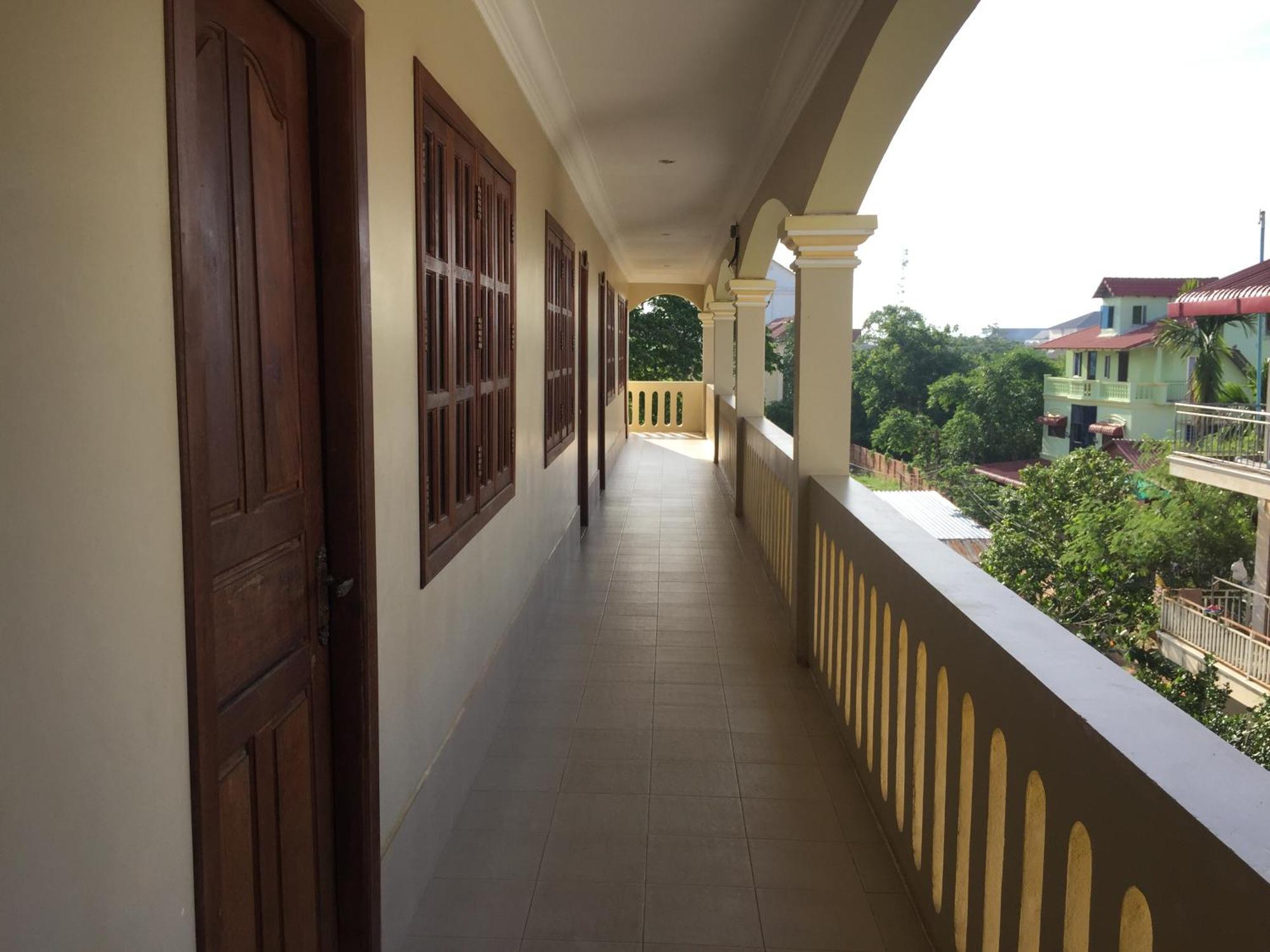 Iki Iki Guesthouse Ciudad de Siem Riep Exterior foto
