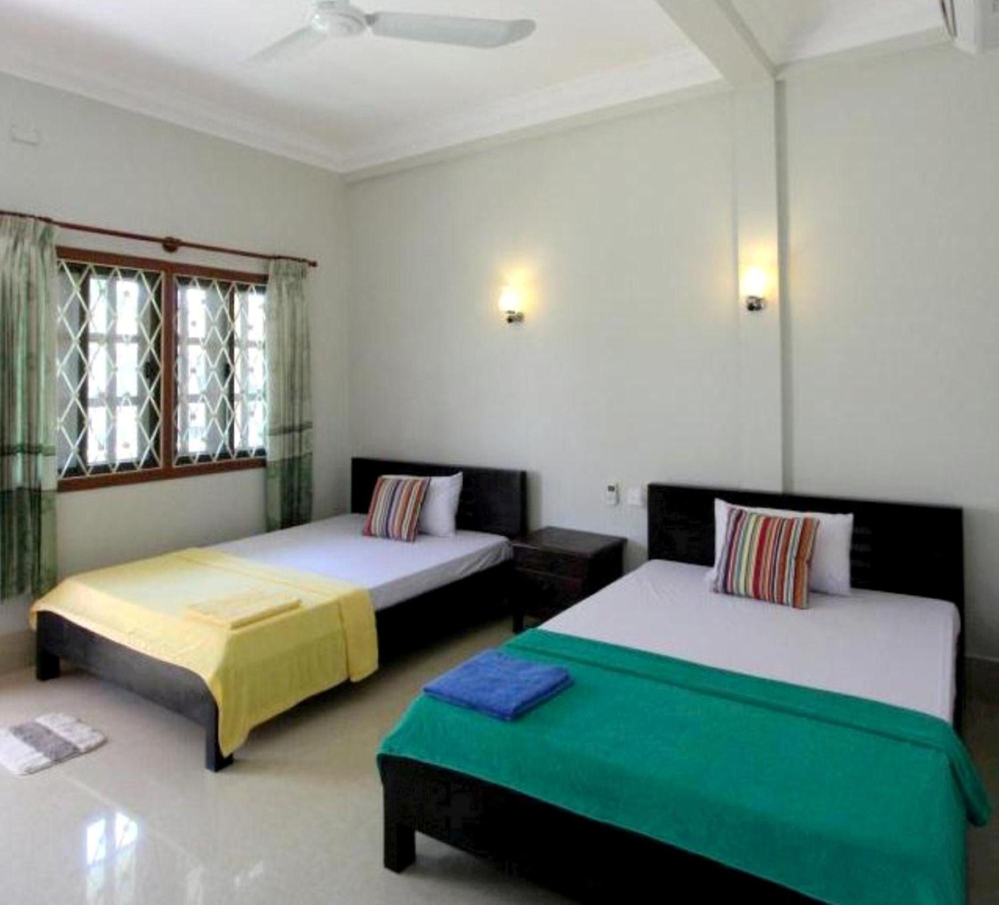 Iki Iki Guesthouse Ciudad de Siem Riep Habitación foto